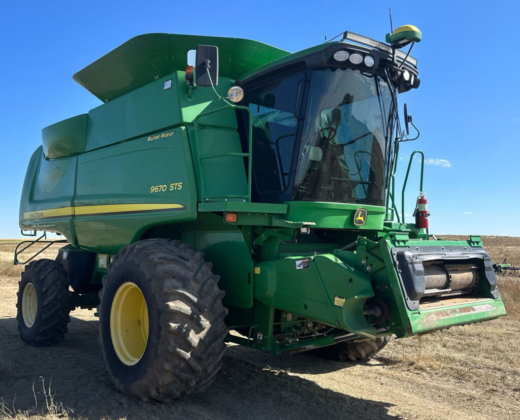 2010	John Deere	9670