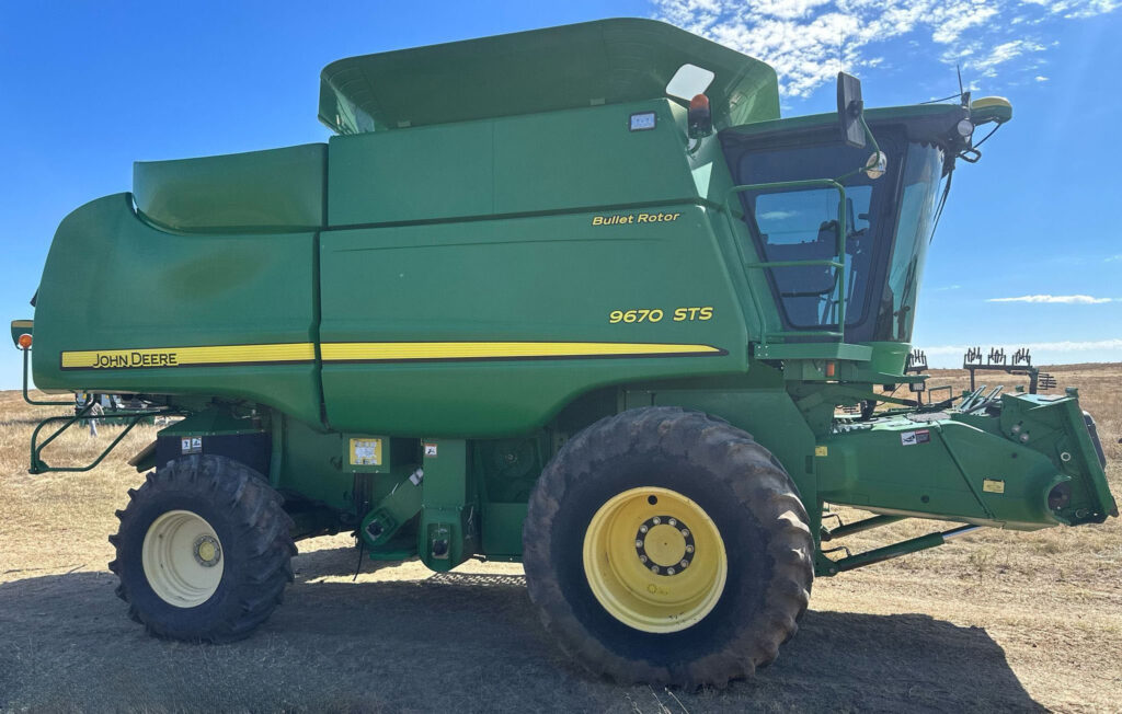 2010	John Deere	9670