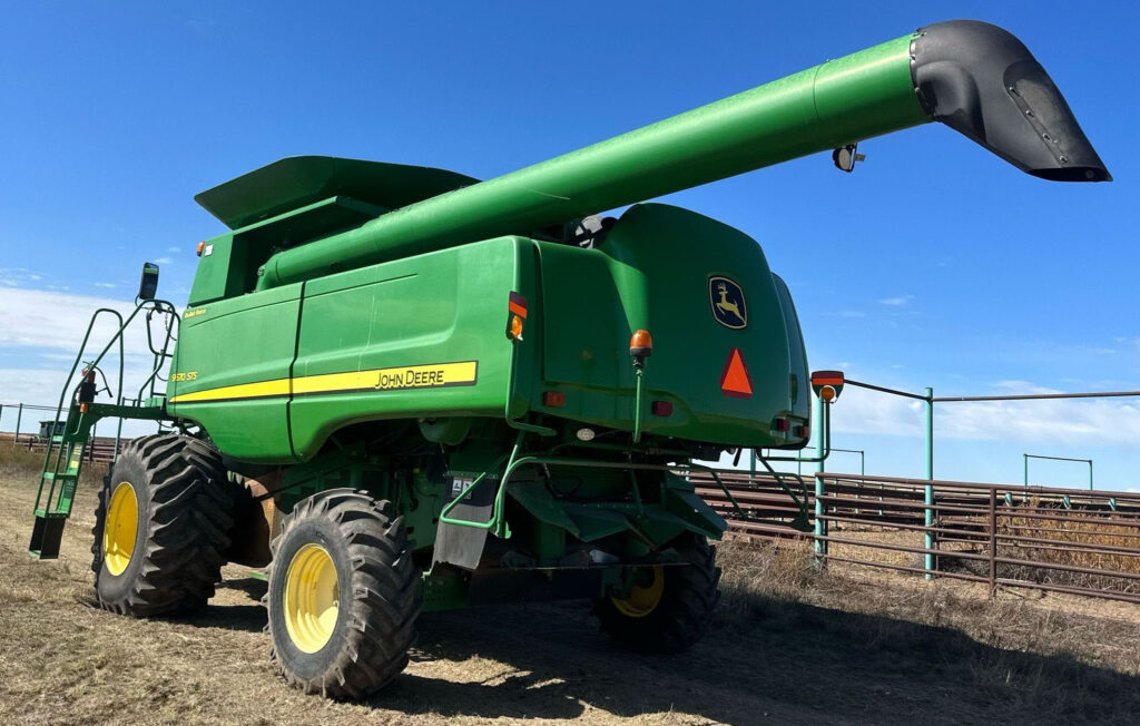 2010	John Deere	9670